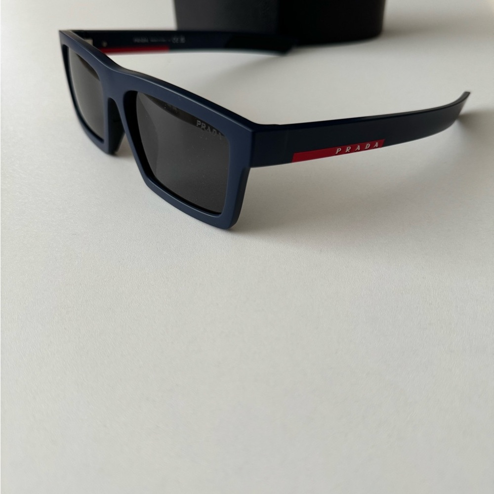 Prada Linea Rossa
PS 02ZSU - Picture 4 of 5